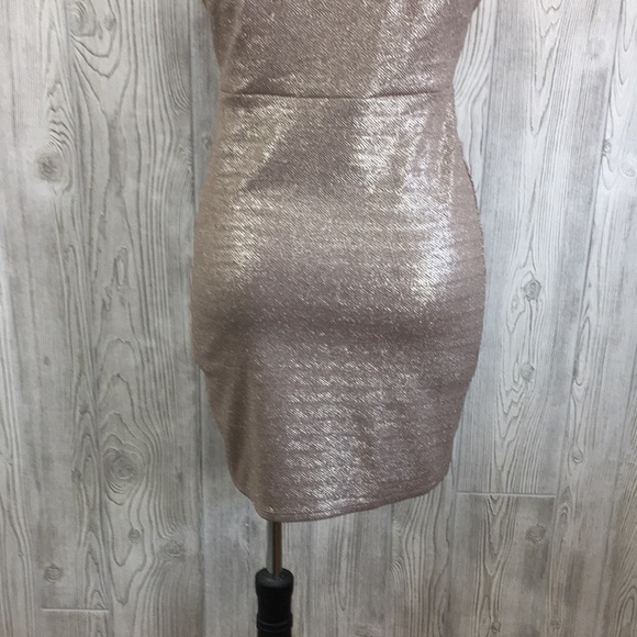 Charlotte Russe Metallic Gold Dress Size Large - Picture 8 of 11
